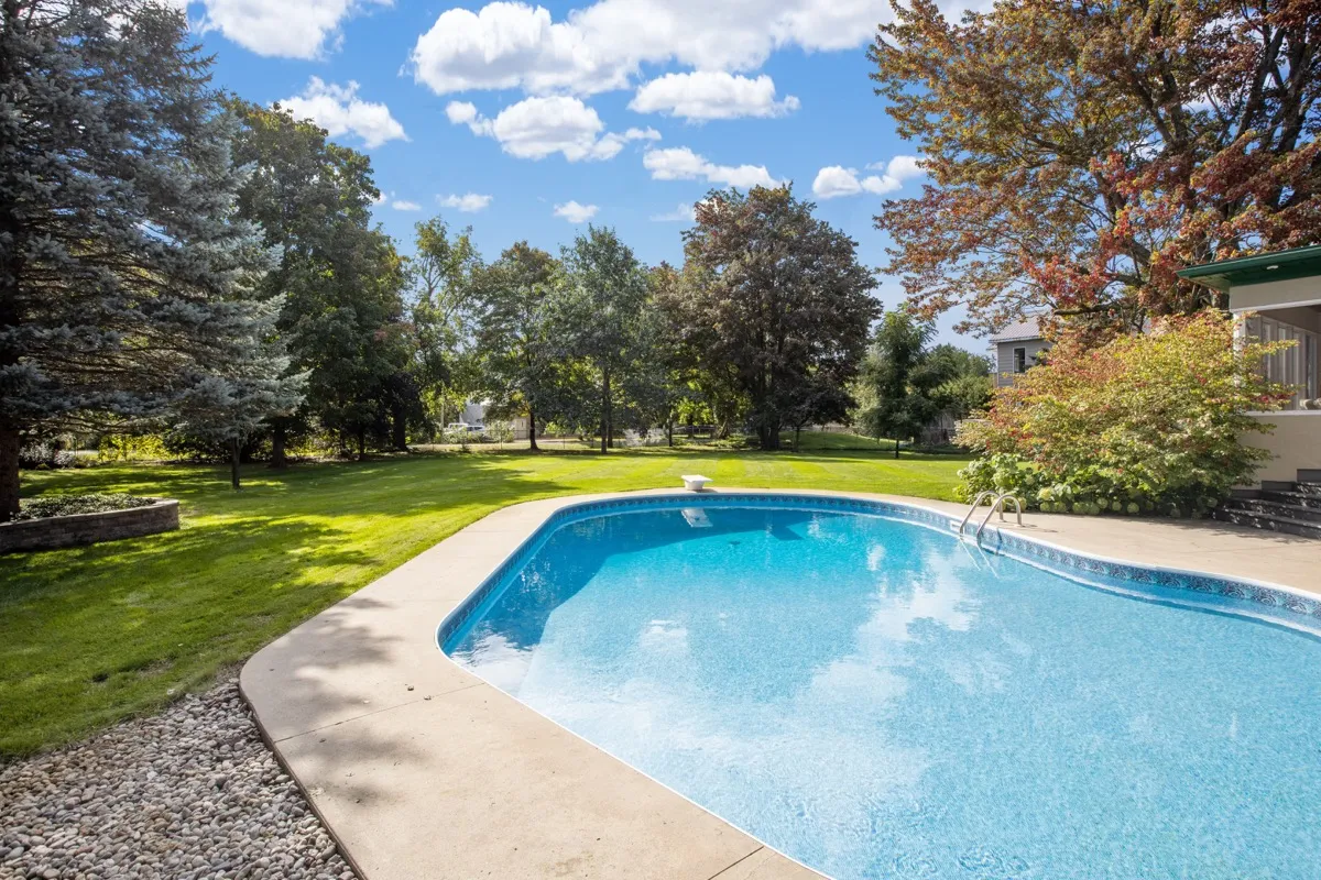 New Swimming Pool? New Pool Landscaping!