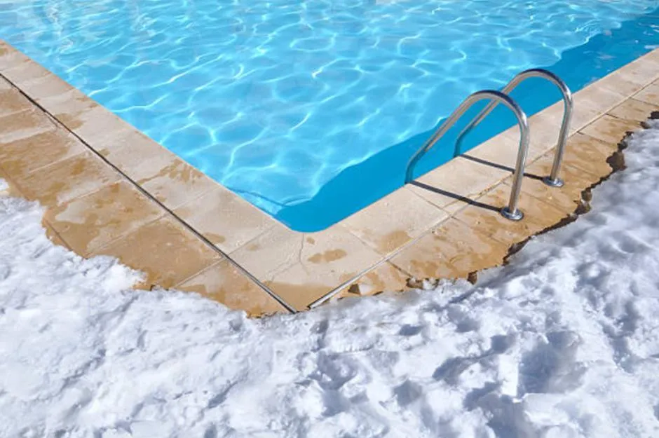 How to Prepare Biloxi Swimming Pools for Winter Weather